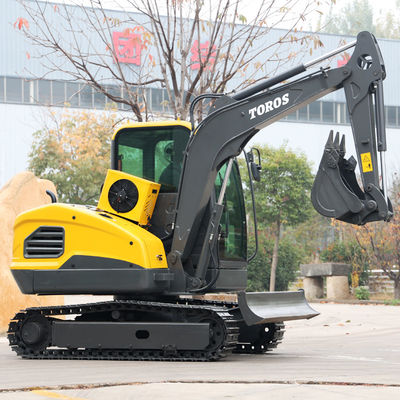 1800mm 휠베이스 작은 발굴 기계 300mm 트랙 너비 4000kg